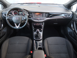 Opel Astra 2015