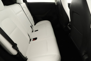 Tesla Model Y - 2023