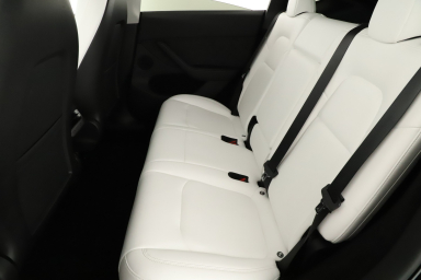 Tesla Model Y - 2023