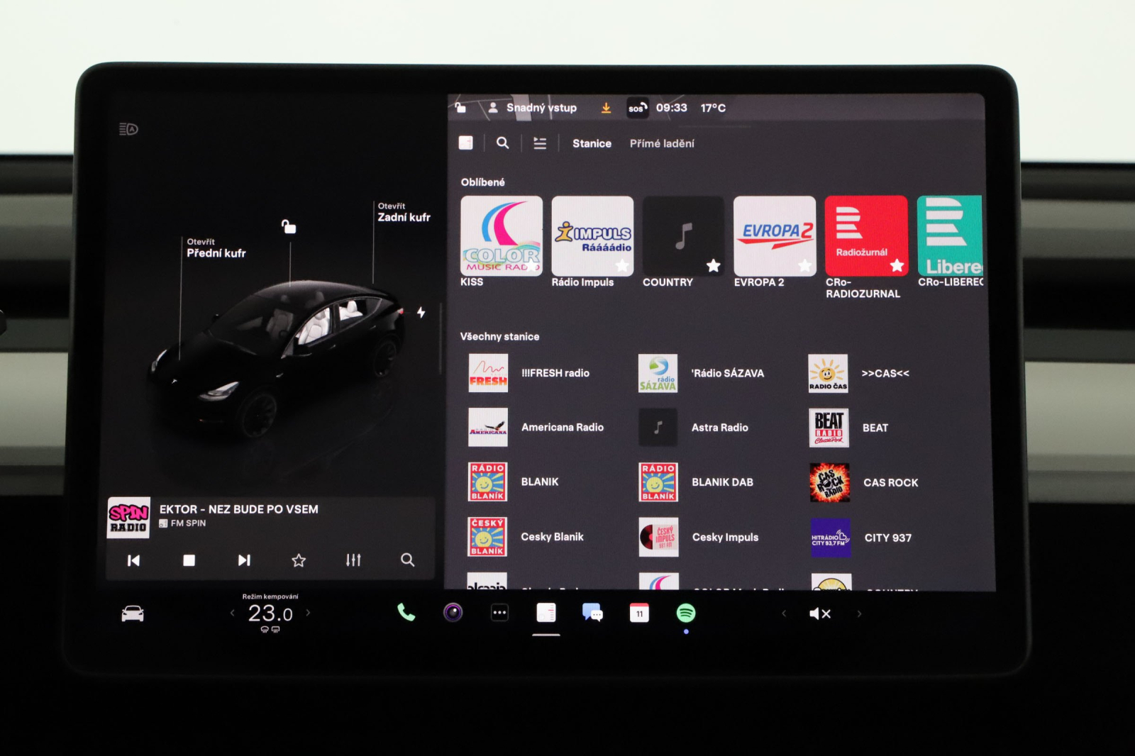 Tesla Model Y - 2023