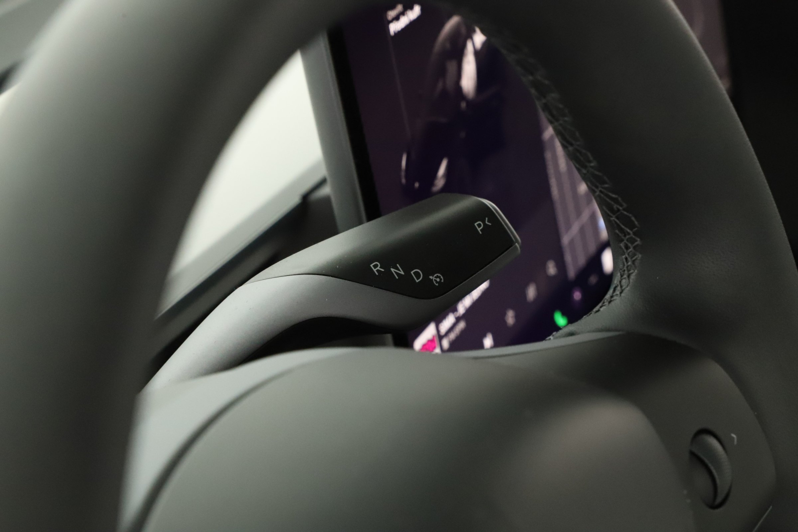 Tesla Model Y - 2023