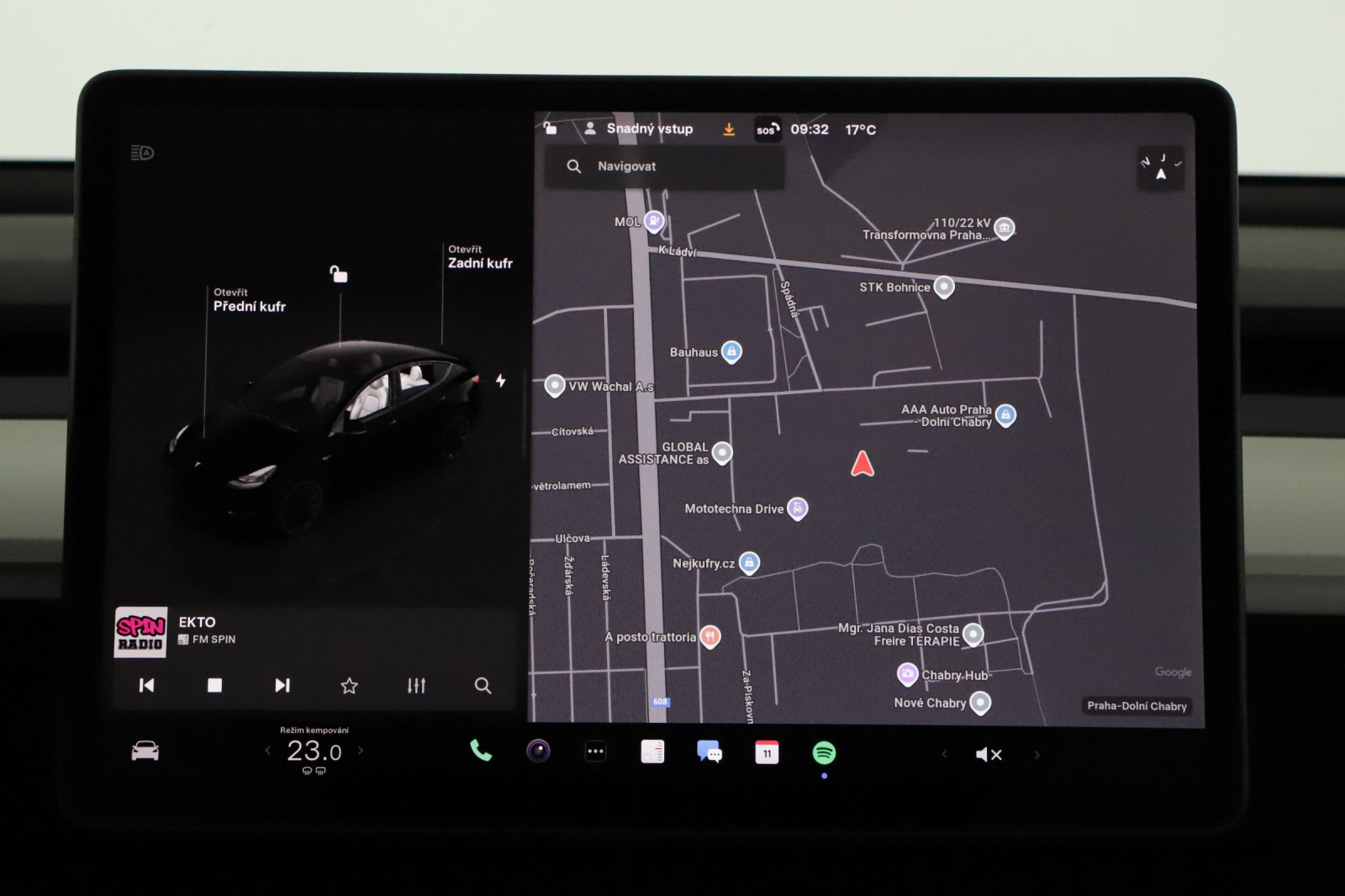 Tesla Model Y - 2023