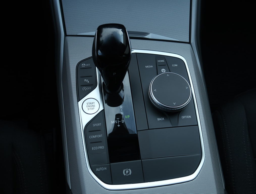 BMW 3