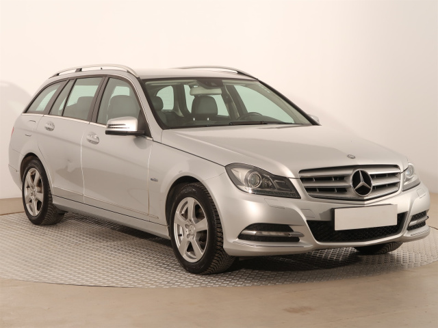 Mercedes-Benz C 2011