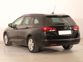 Opel Astra - 2020