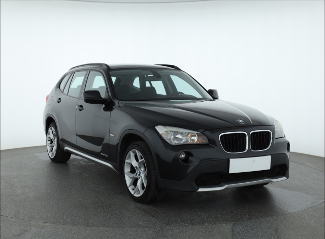 BMW X1 2011