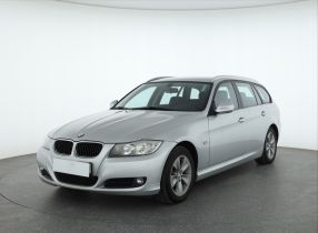 BMW 3 - 2010