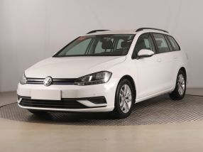 Volkswagen Golf - 2020