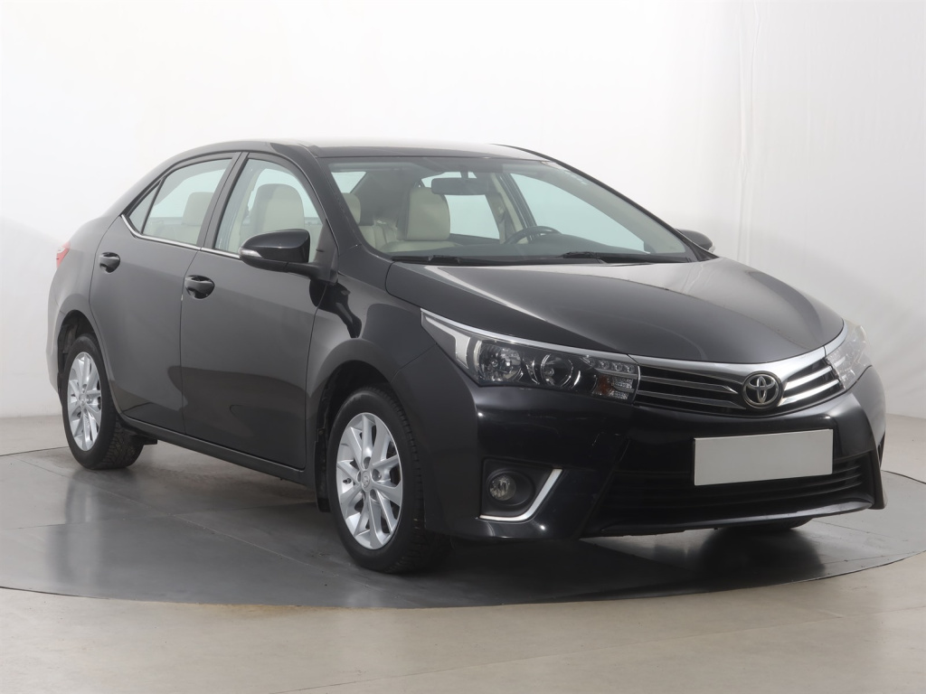 Toyota Corolla, 2015, 1.6 Valvematic, 97kW