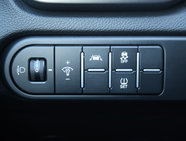 Oferta samochodu Kia XCeed 1.5 Benzyna 2021 89 800 zł brutto