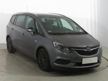 Opel Zafira, 2019