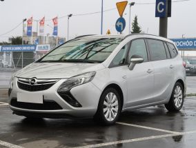 Opel Zafira - 2011