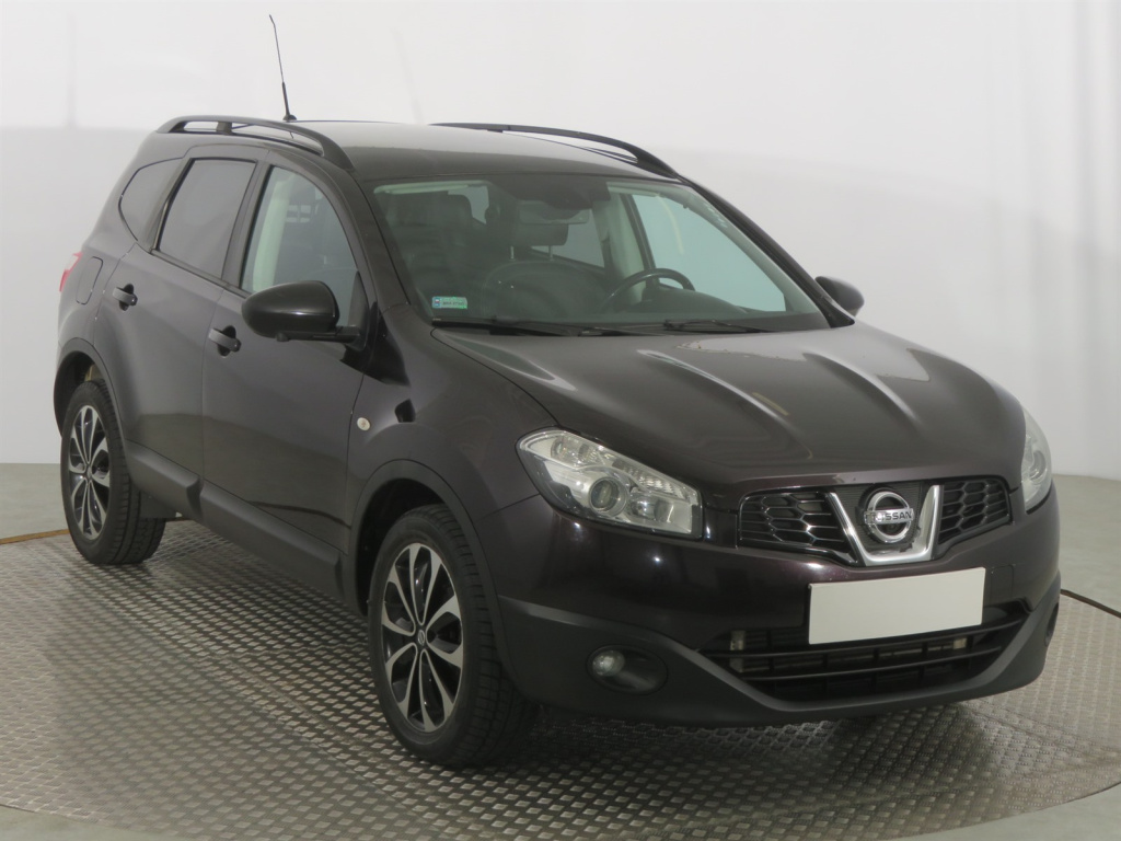 Nissan Qashqai+2