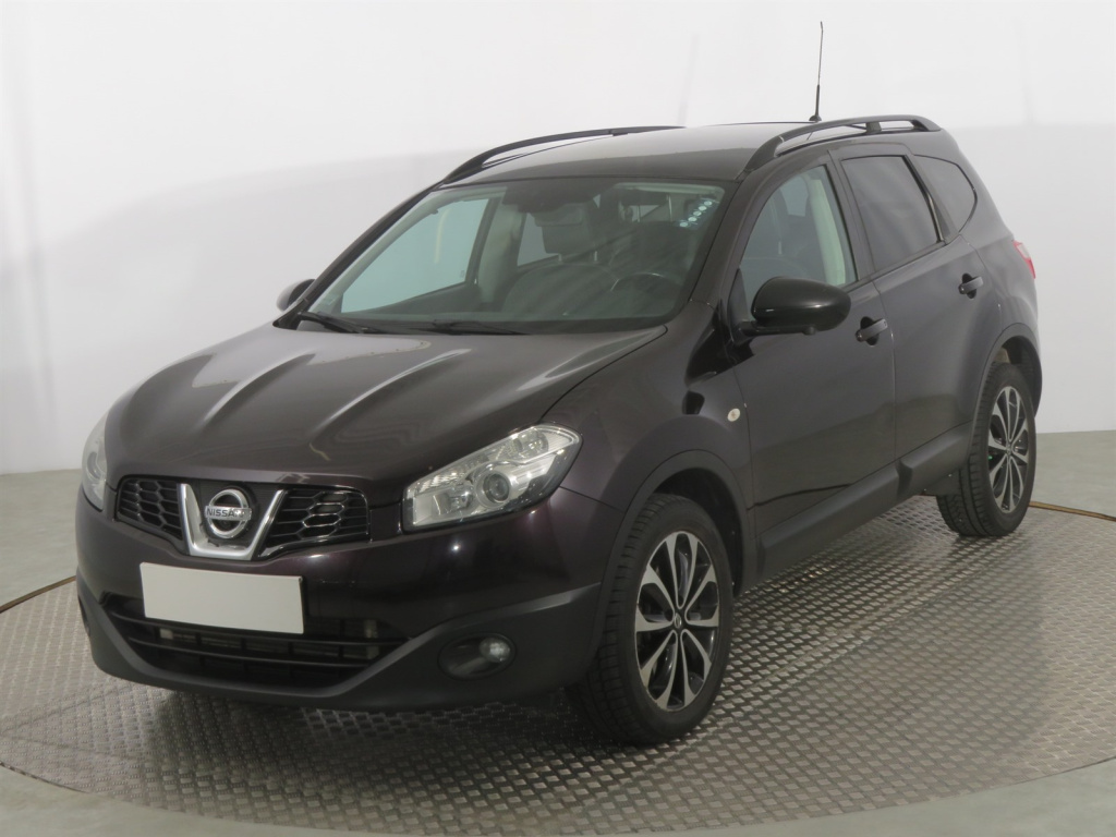 Nissan Qashqai+2