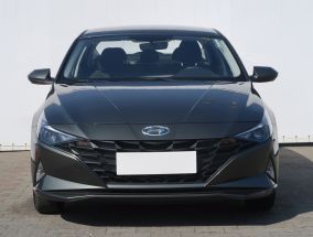 Hyundai Elantra - 2022
