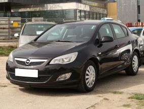 Opel Astra - 2009