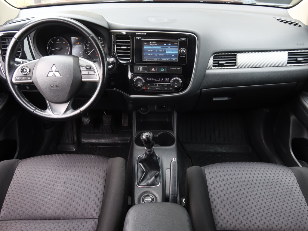 Mitsubishi Outlander 2013 2.2 DI