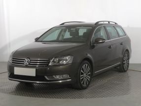 Volkswagen Passat - 2012