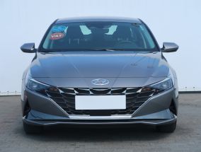 Hyundai Elantra - 2023