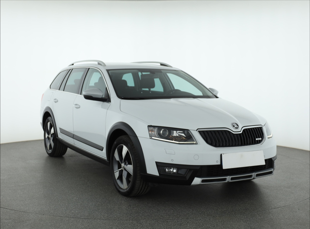 Škoda Octavia Scout, 2015, 1.8 TSI, 132kW, 4x4