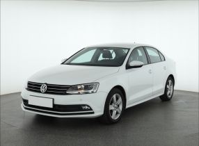 Volkswagen Jetta - 2014