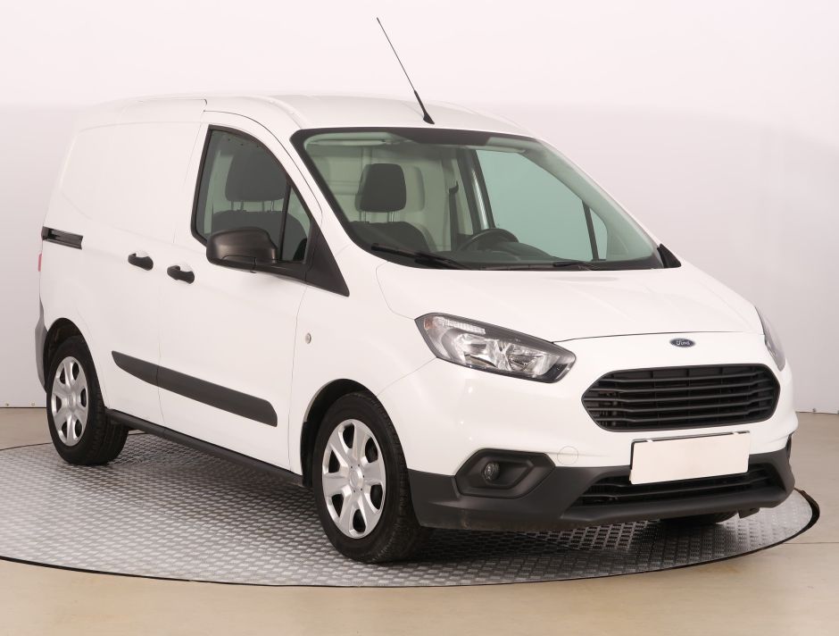 Ford Transit Courier - 2020