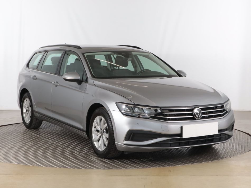 Volkswagen Passat - 2020