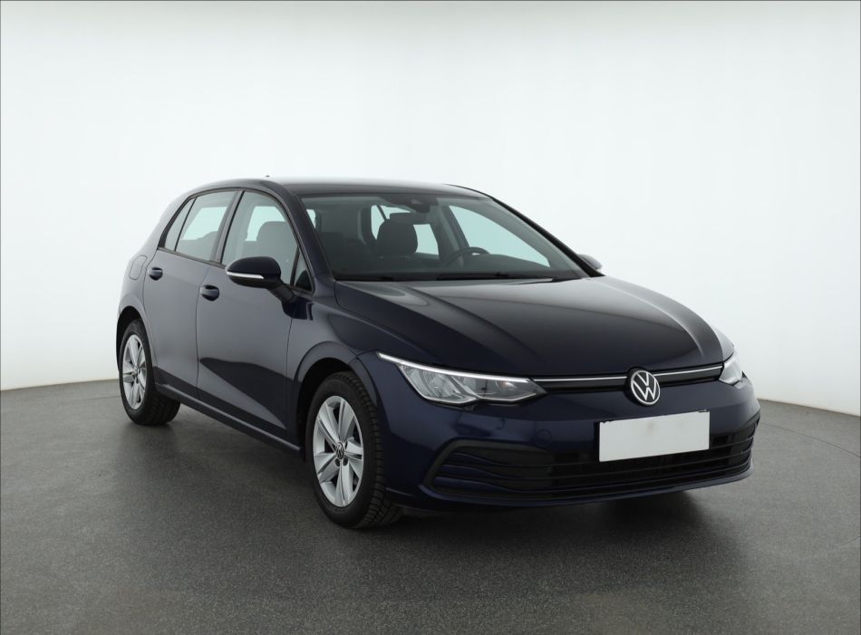 Volkswagen Golf - 2020