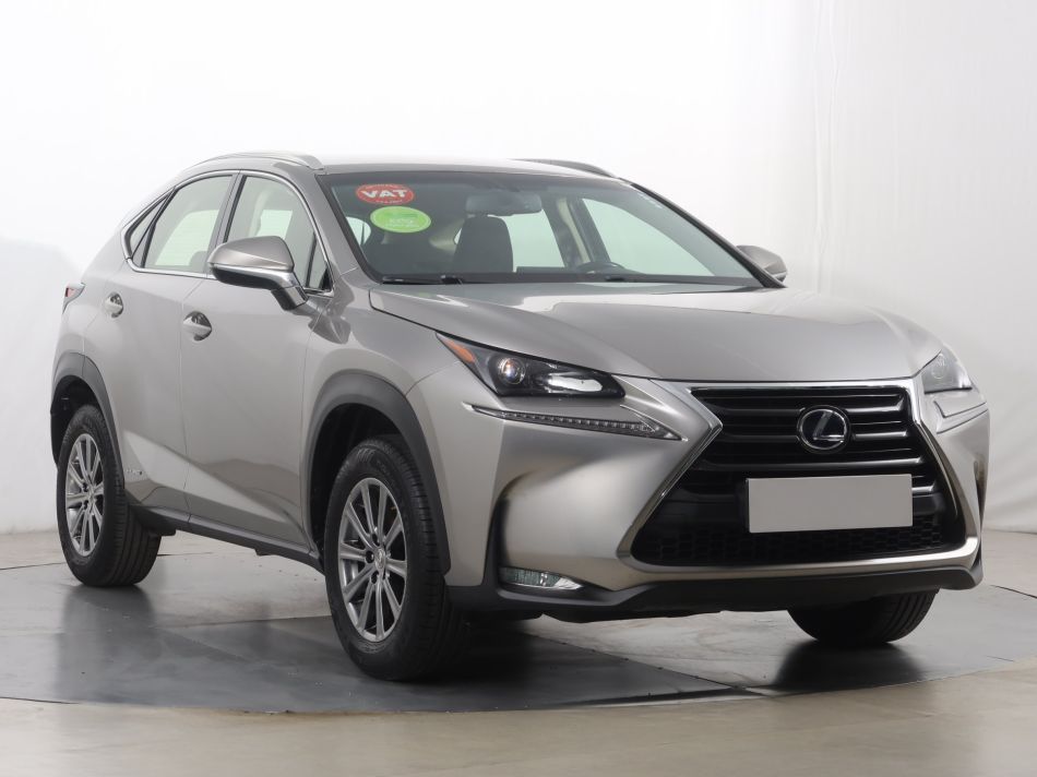 Lexus NX - 2015