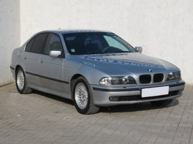 BMW 5 2001