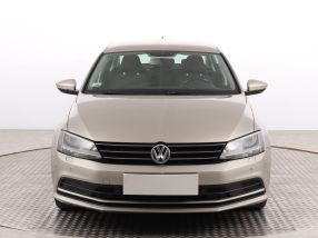 Volkswagen Jetta - 2015