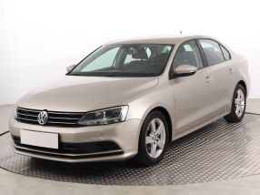 Volkswagen Jetta - 2015