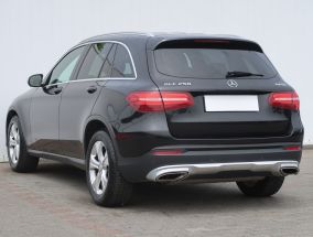 Mercedes-Benz GLC - 2015