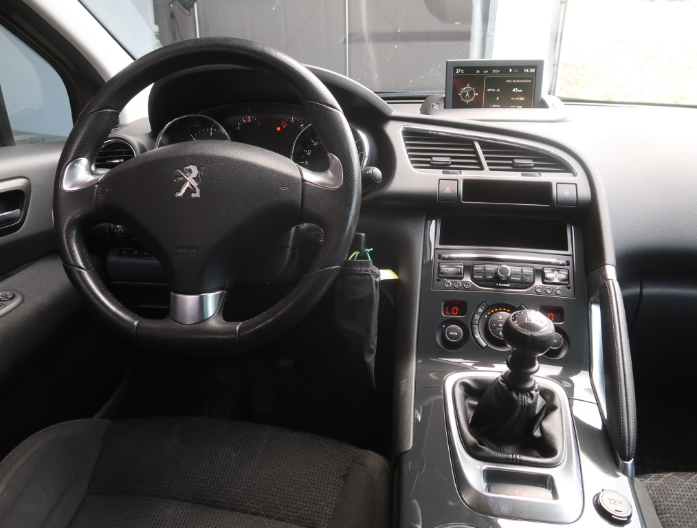 Peugeot 3008, 2015, 1.6 HDi, 84kW