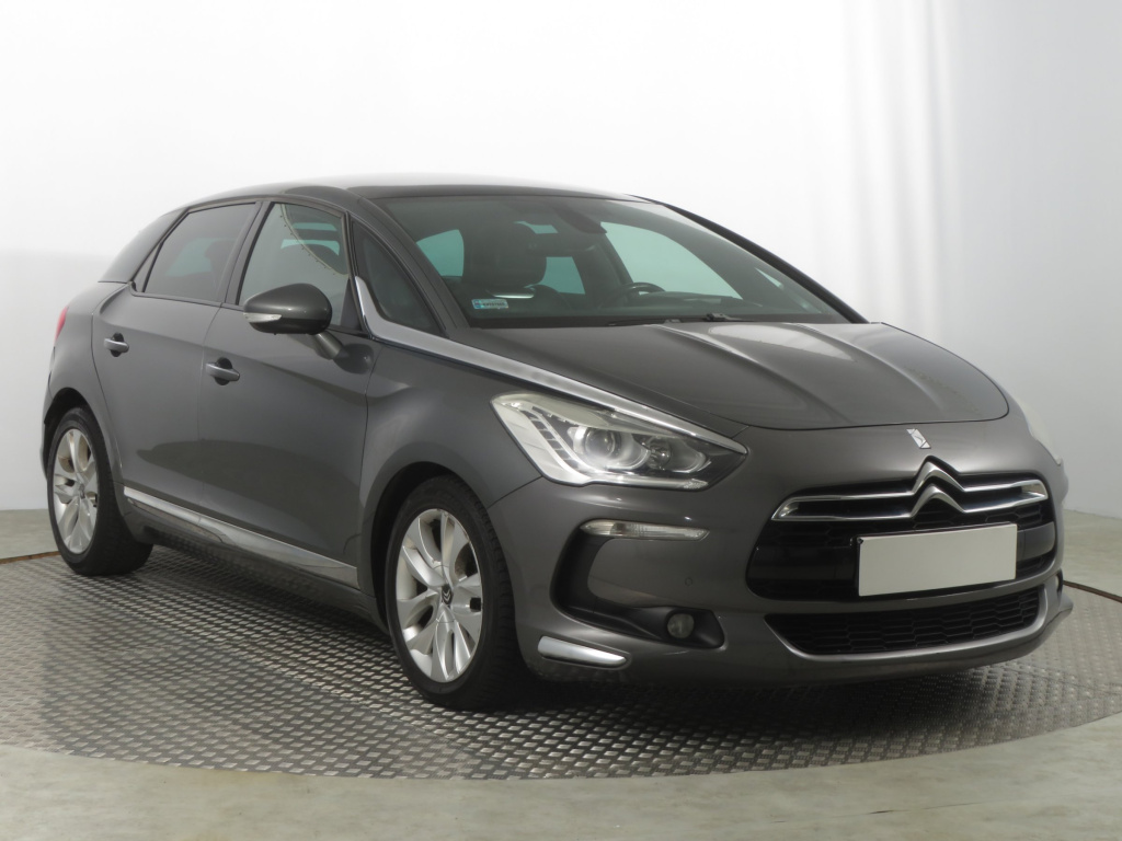 Citroen DS5