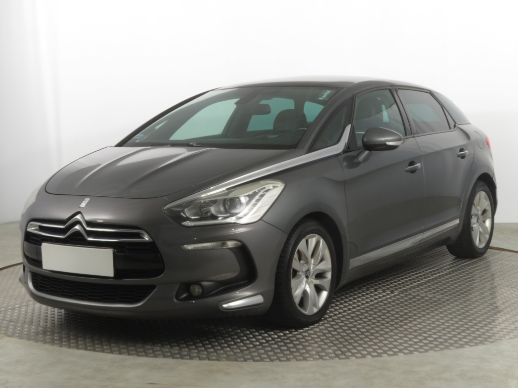 Citroen DS5