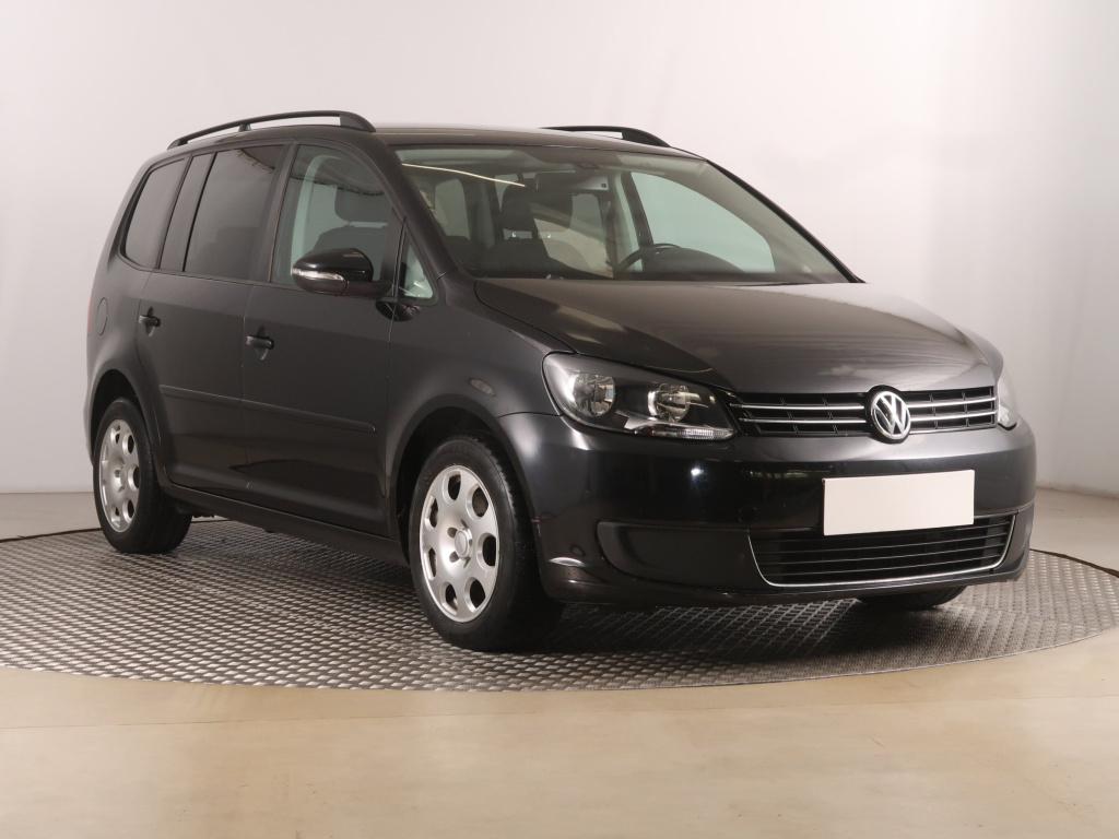 Volkswagen Touran, 2013, 1.6 TDI, 77kW