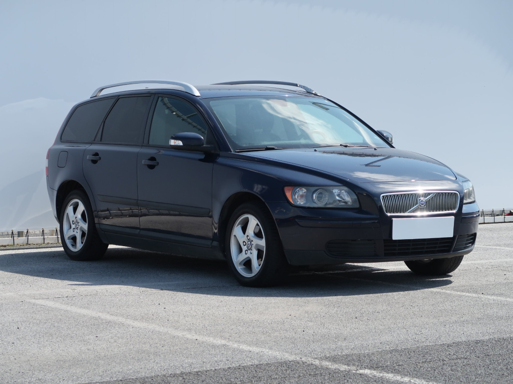 Volvo V50