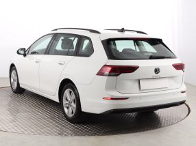 Volkswagen Golf - 2021
