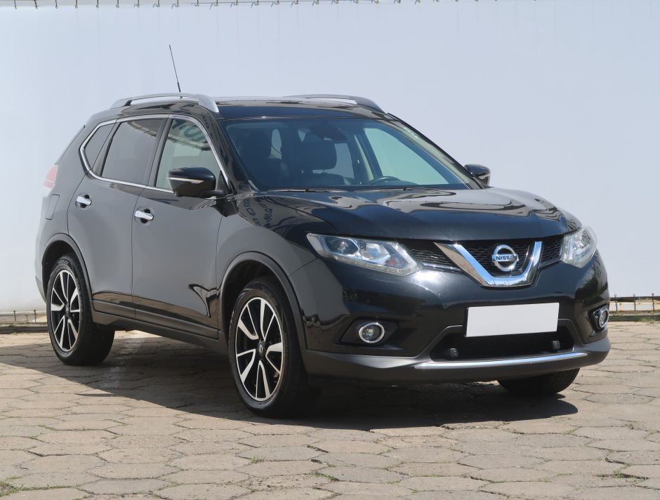 Nissan X-Trail - 2015