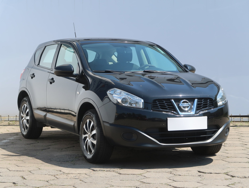 Nissan Qashqai, 2010, 1.6, 86kW