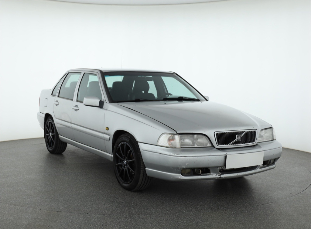 Volvo S70