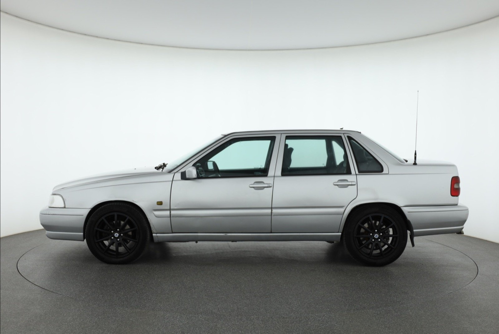 Volvo S70