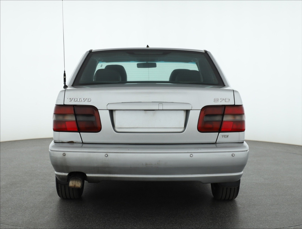 Volvo S70