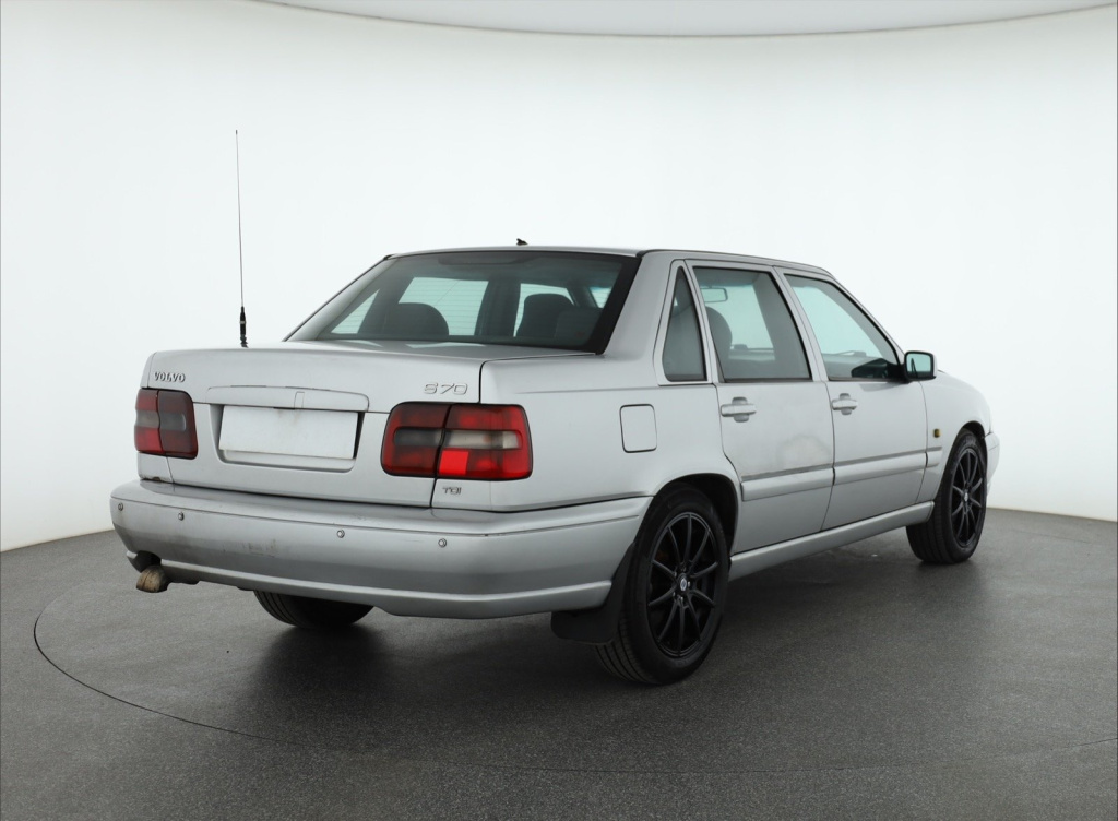 Volvo S70