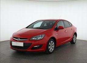 Opel Astra - 2015