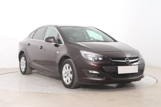 Opel Astra 2018