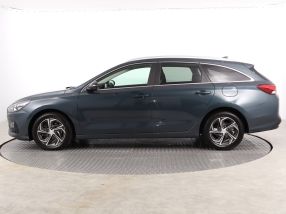 Hyundai i30 - 2023