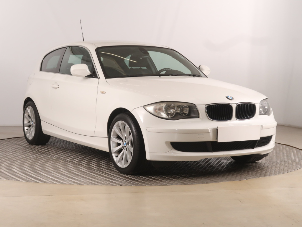 BMW 116i, 2010, 116i, 90kW