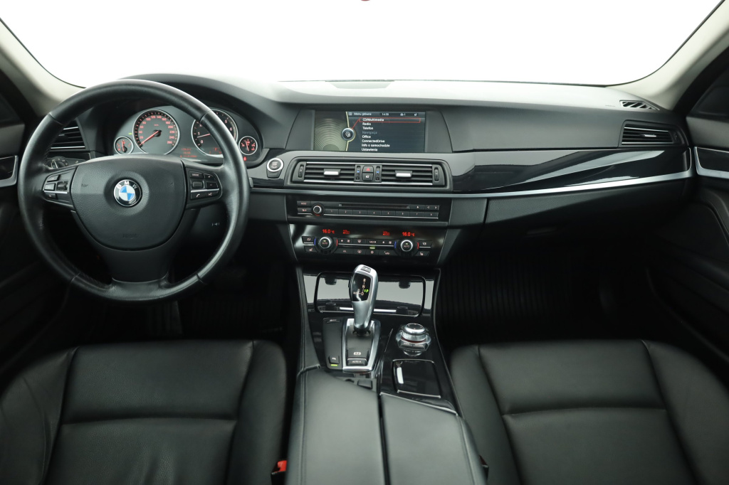 BMW 535i, 2011, 535i, 225kW